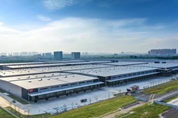 國辦：在各大中城市規劃建設一批城郊大倉基地，確保應急狀況下及時就近調運生活物資