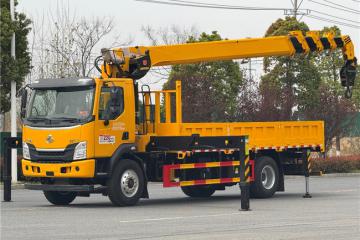 高承載穩如泰山！乘龍L3隨車吊城鄉創富“重載王”